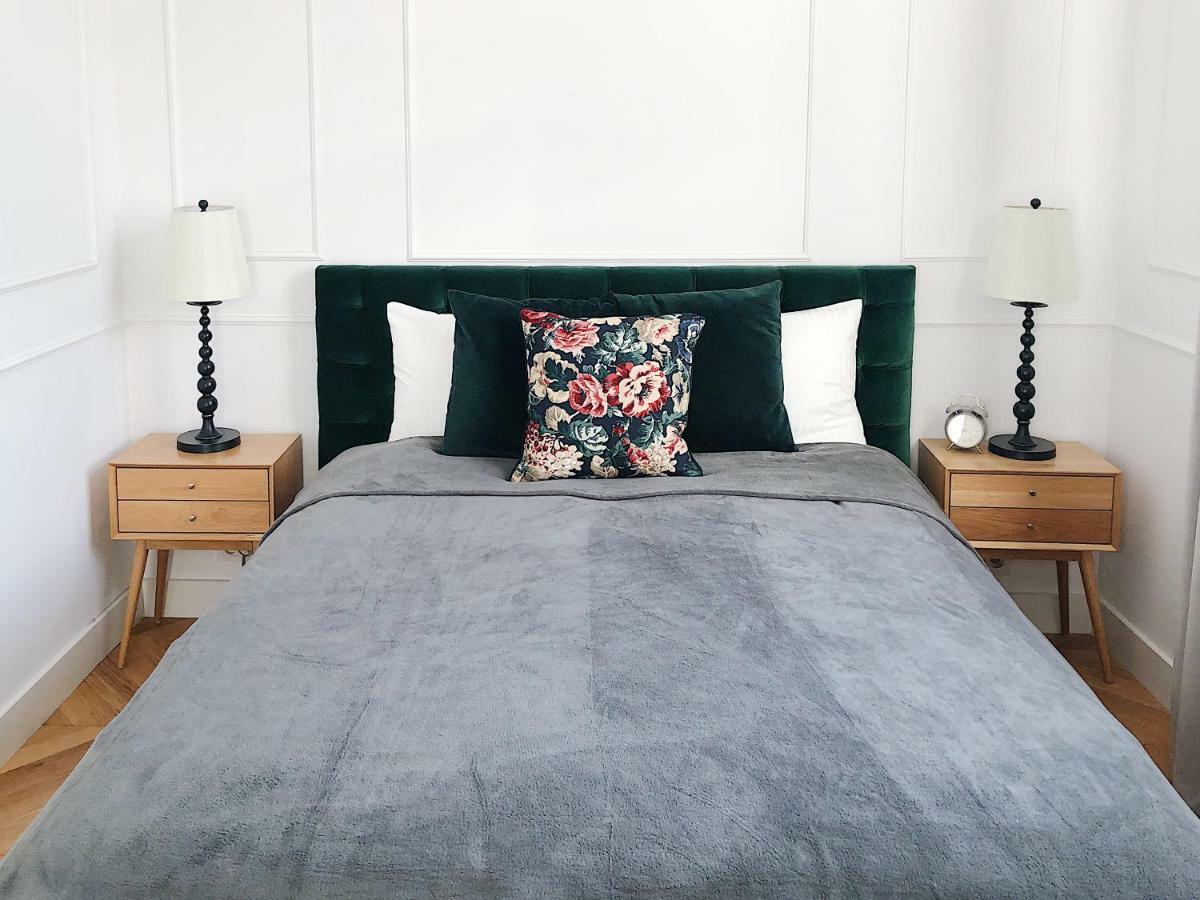 Tcf Home - Apartment With Free Garage Krakow Bagian luar foto
